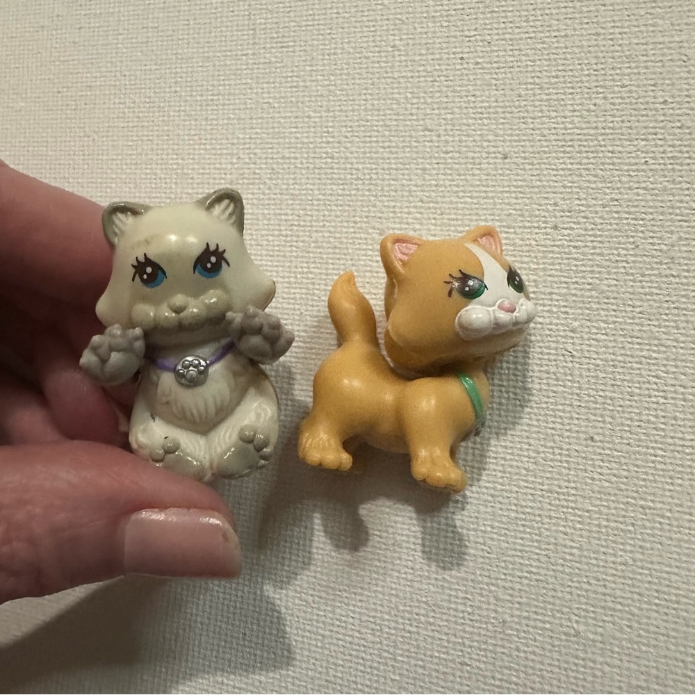 LITTLEST PET SHOP CUTESY KITTENS W TOY KITTY FOOD KENNER VINTAGE LPS RARE 1992 - Picture 3 of 12